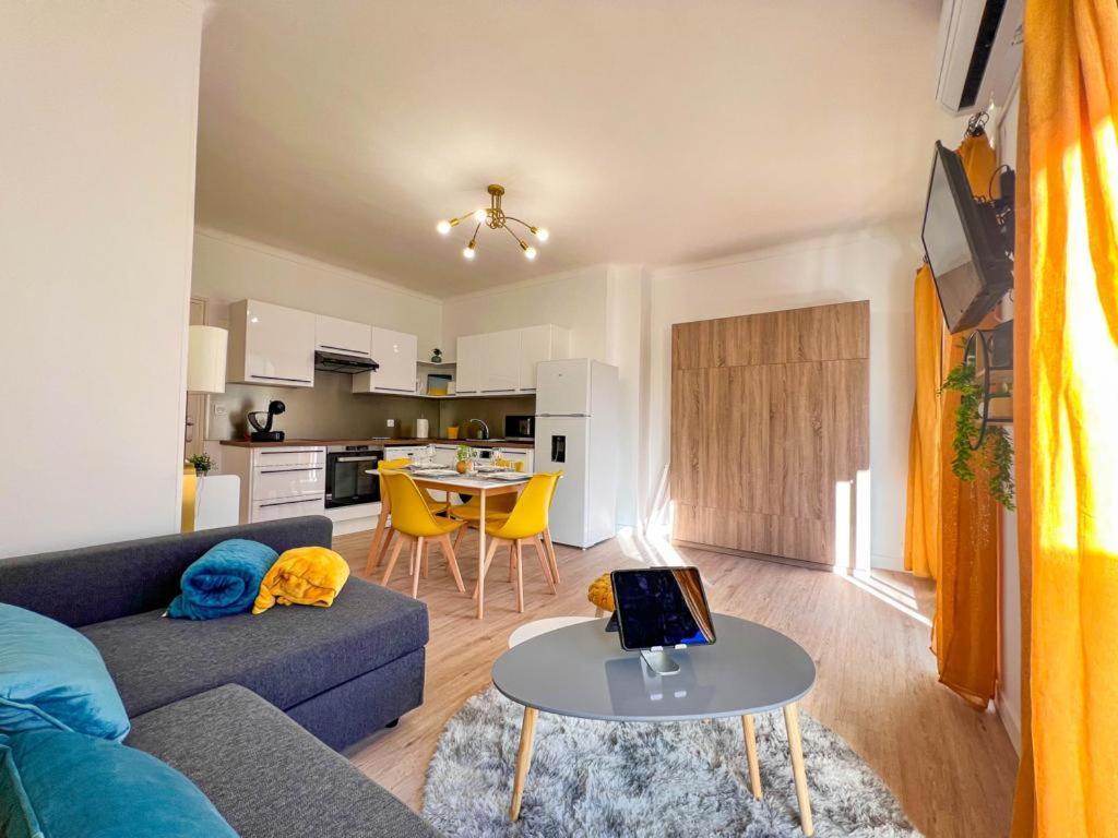 Appartement Vue Mer Parking Prive Place Med Canet-en-Roussillon Εξωτερικό φωτογραφία